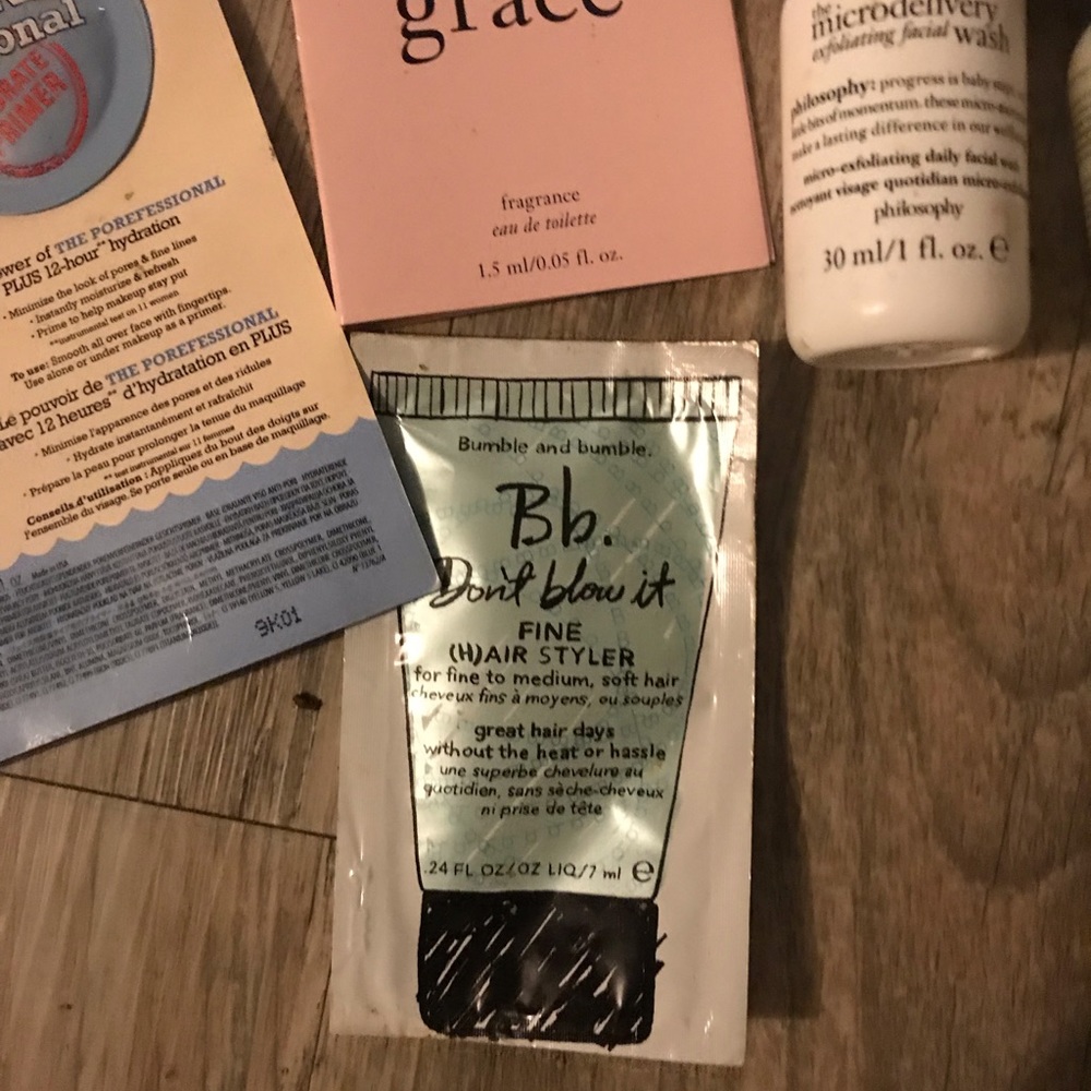 Makeup cache - Picture 10 of 12